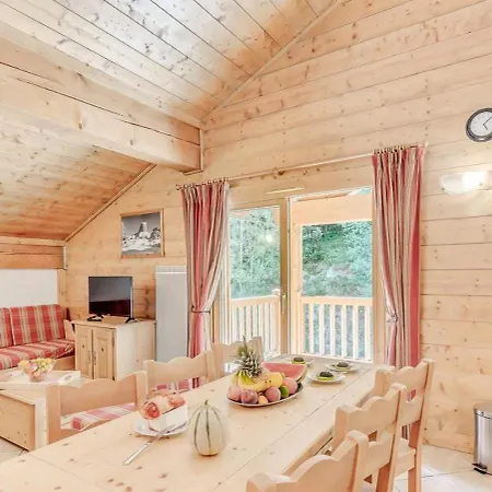 Les Alpages - 3 Pieces Pour 8 Personnes Mae-4274